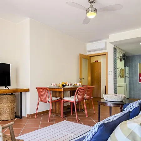 #382 Modern With Private Balcony & Bbq Daire *
