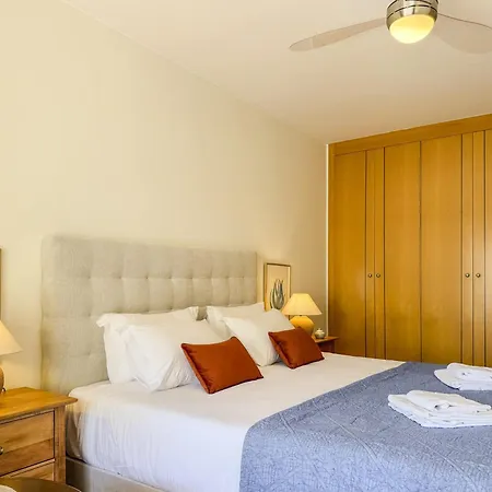 #382 Modern With Private Balcony & Bbq Daire Armação de Pêra