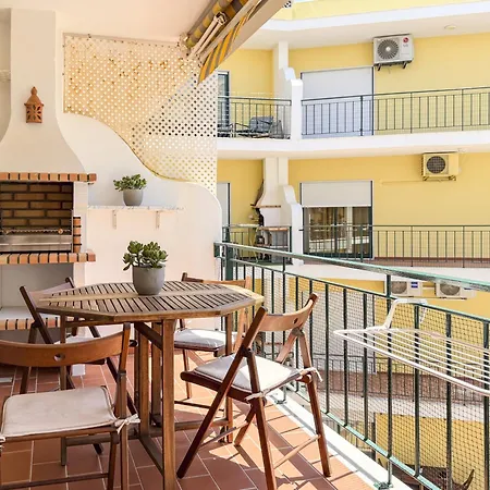 Daire #382 Modern With Private Balcony & Bbq Armação de Pêra